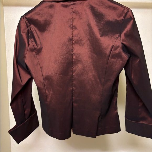 Deep Burgandy zip up the back shirt Milla Bell. STUNNING SHIMMER - Picture 3 of 5
